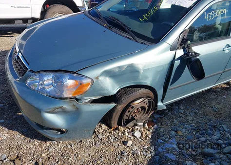 2005 Toyota Corolla Ce z USA, uszkodzony, nr VIN 2T1BR32E55C493101